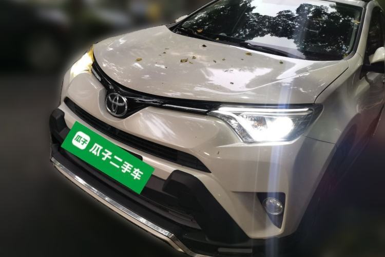 Used Toyota RAV4 2016 2.5L Automatic 4x4 Elite Edition Guazi used car, China used car export, Used car for sale, Used cars, Cheapest cars for sale