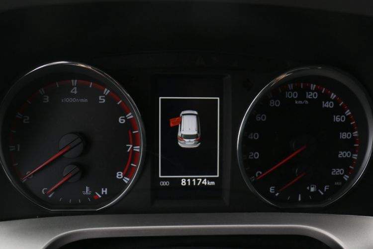 Used Toyota RAV4 2016 2.0L CVT Two-Wheel Drive Smart Edition China V Standard Odometer Close Up