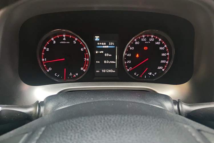 Used Toyota RAV4 2016 2.0L CVT Two-Wheel Drive Smart Edition China V Standard Odometer Close Up