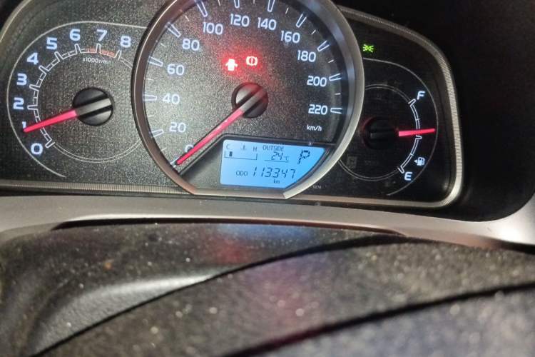 Used Toyota RAV4 2016 2.0L CVT Two-Wheel Drive Fashion Edition China V Standard Odometer Close Up