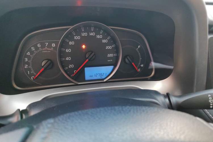Used Toyota RAV4 2016 2.0L CVT Two-Wheel Drive Fashion Edition China V Standard Odometer Close Up