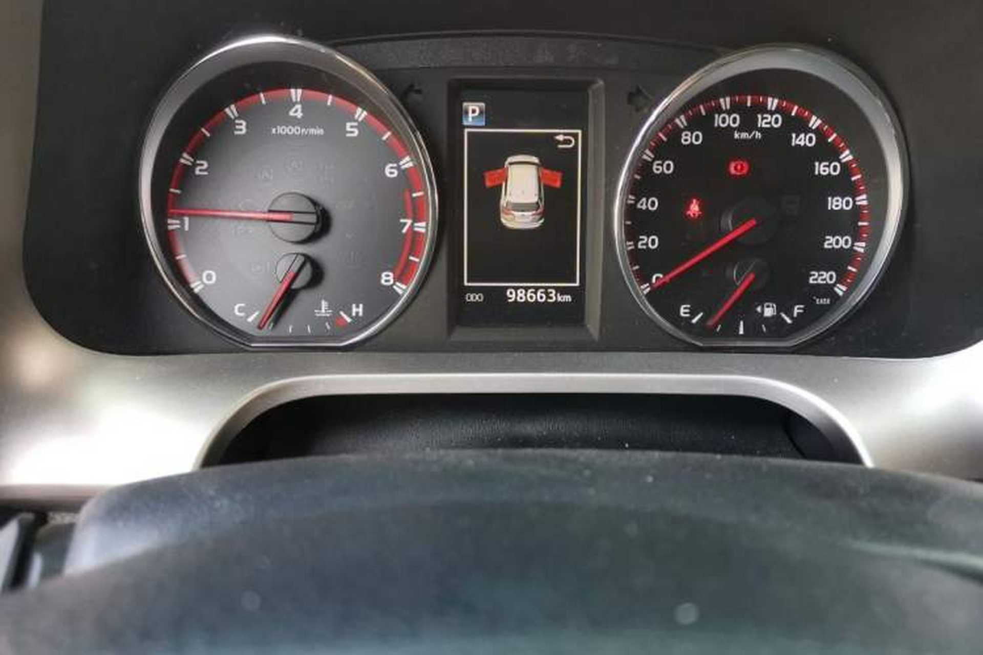 Used Toyota RAV4 2016 2.0L CVT Two-Wheel Drive Smart Edition China V Standard Odometer Close Up