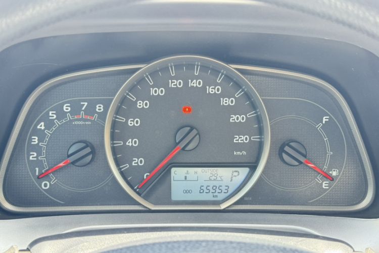 Used Toyota RAV4 2016 2.0L CVT Two-Wheel Drive Urban Edition China V Standard Odometer Close Up
