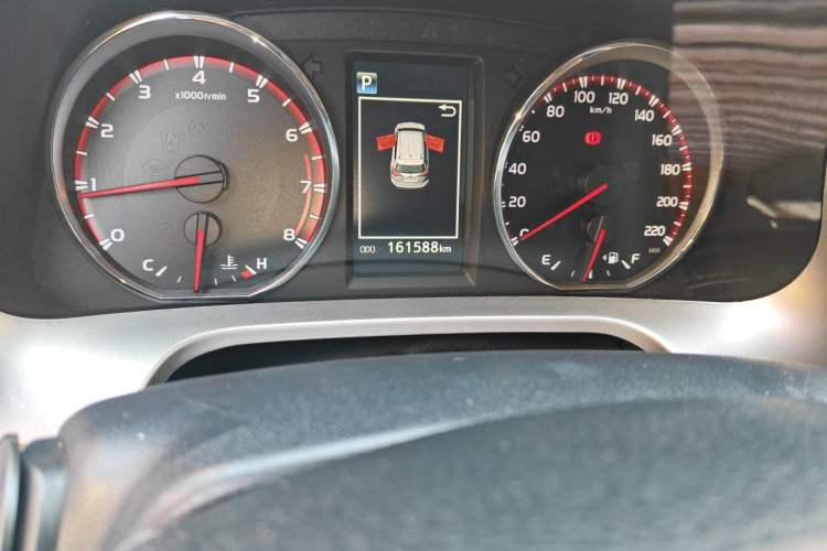 Used Toyota RAV4 2016 2.0L CVT Two-Wheel Drive Smart Edition China V Standard Odometer Close Up