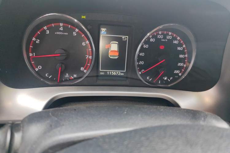 Used Toyota RAV4 2016 2.0L CVT Two-Wheel Drive Smart Edition China V Standard Odometer Close Up