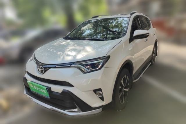 Used Toyota RAV4 2016 2.0L CVT 4x4 New Edition China V Standard