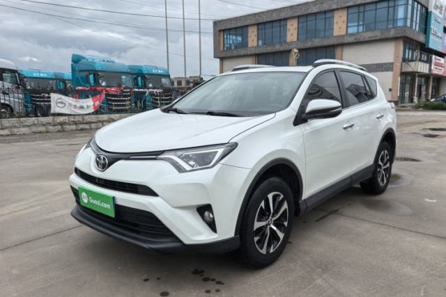 Used Toyota RAV4 2016 2.0L CVT Two-Wheel Drive Fashion Edition China V Standard