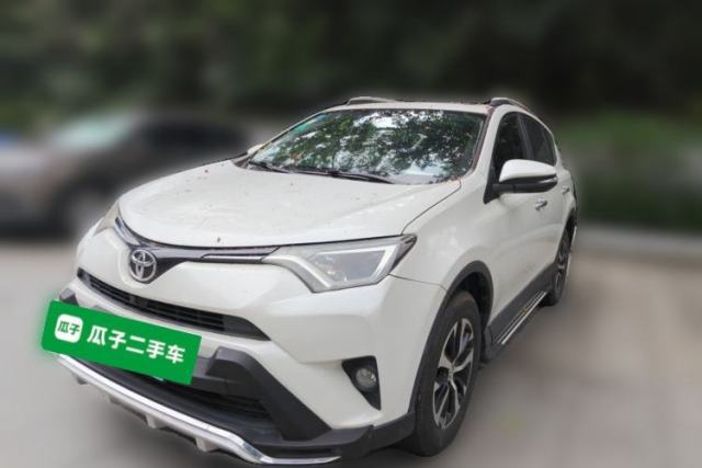 Used Toyota RAV4 2016 2.0L CVT Two-Wheel Drive Fashion Edition China V Standard