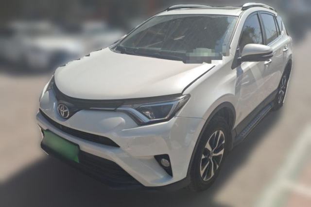 Used Toyota RAV4 2016 2.0L CVT Two-Wheel Drive Fashion Edition China V Standard