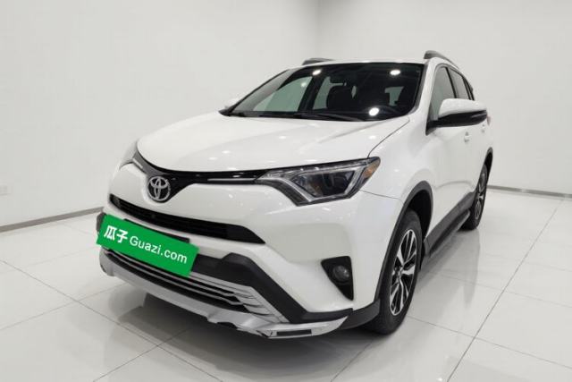 Toyota RAV4 2016 2.0L CVT Two-Wheel Drive Fashion Edition China V Standard usado