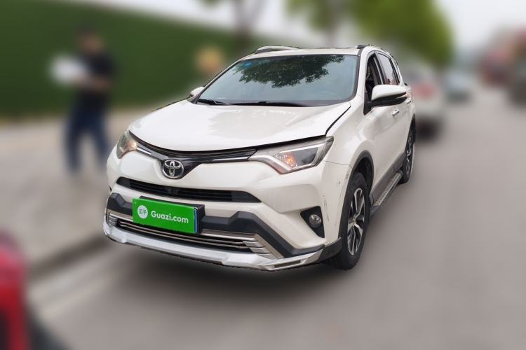 Used Toyota RAV4 2016 2.0L CVT Two-Wheel Drive Fashion Edition China V Standard Guazi used car, China used car export, Used car for sale, Used cars, Cheapest cars for sale