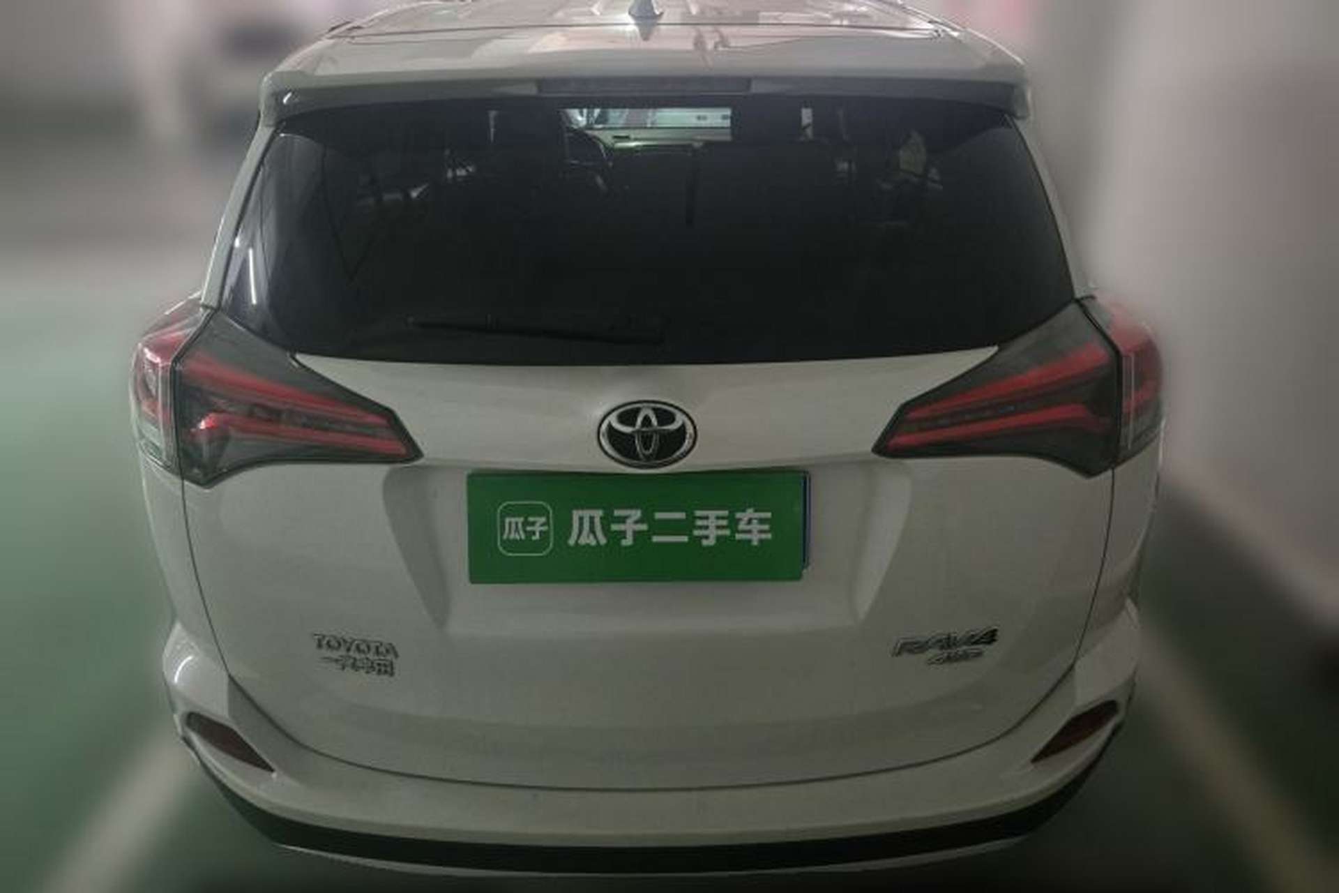 Used Toyota RAV4 2016 2.0L CVT 4x4 New Edition China V Standard Rear
