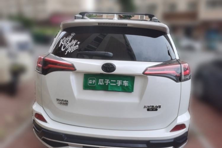 Used Toyota RAV4 2016 2.0L CVT Two-Wheel Drive Smart Edition China V Standard Rear