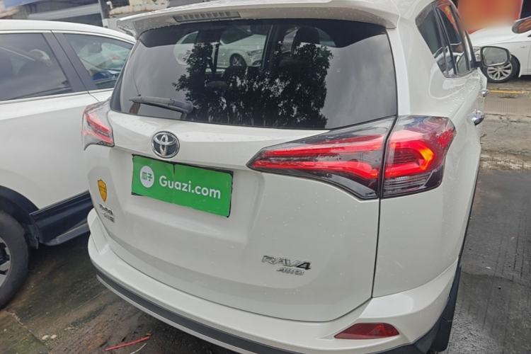 Used Toyota RAV4 2016 2.5L Automatic 4x4 Elite Edition Rear