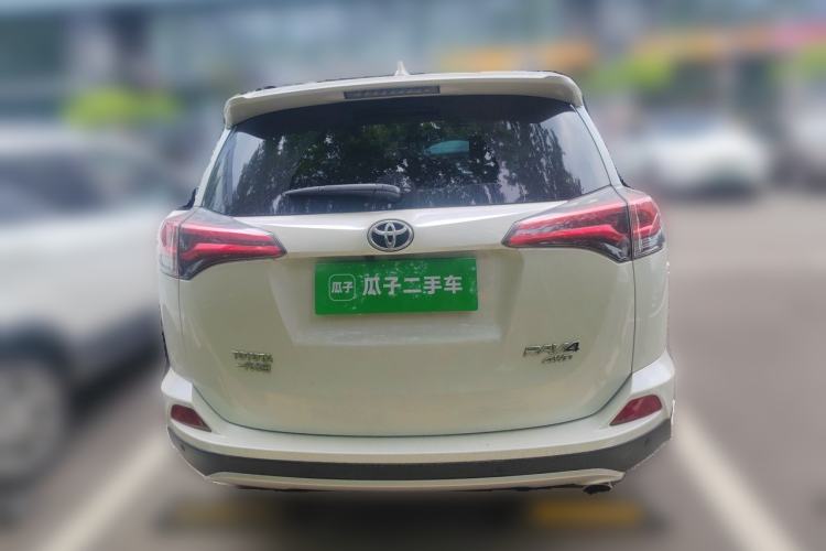 Used Toyota RAV4 2016 2.5L Automatic 4x4 Elite Edition Rear