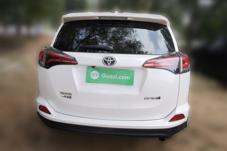 Used Toyota RAV4 2016 2.0L CVT Two-Wheel Drive Urban Edition China V Standard Rear