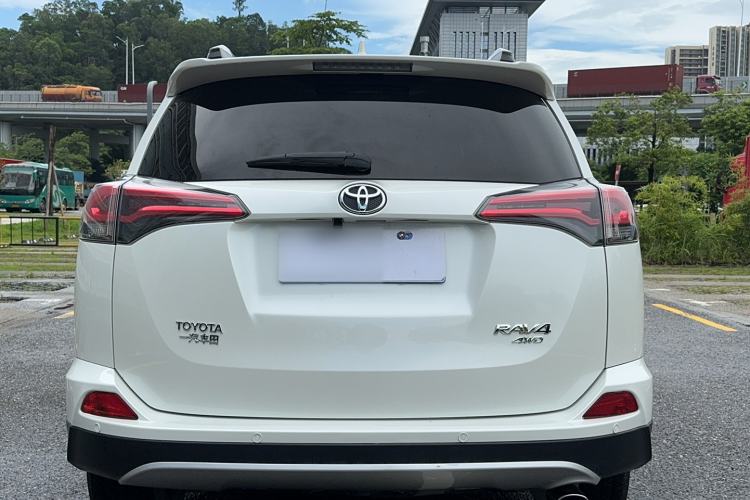 Used Toyota RAV4 2016 2.5L Automatic 4x4 Elite Edition Rear