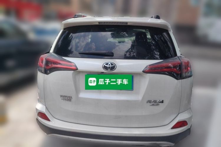 Used Toyota RAV4 2016 2.5L Automatic 4x4 Elite Edition Rear