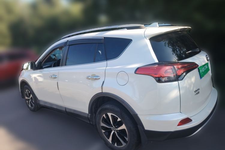 Used Toyota RAV4 2016 2.0L CVT 4x4 New Edition China V Standard Rear Left 45 Deg