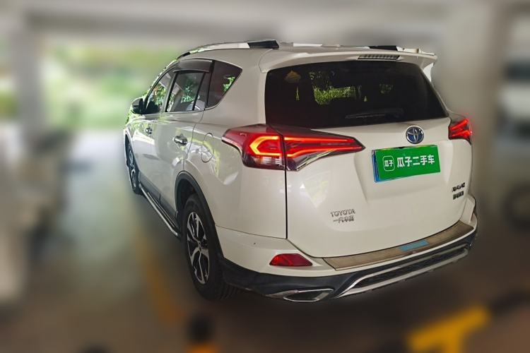 Used Toyota RAV4 2016 2.0L CVT Two-Wheel Drive Fashion Edition China V Standard Rear Left 45 Deg