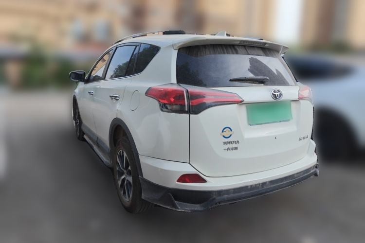 Used Toyota RAV4 2016 2.0L CVT Two-Wheel Drive Smart Edition China V Standard Rear Left 45 Deg