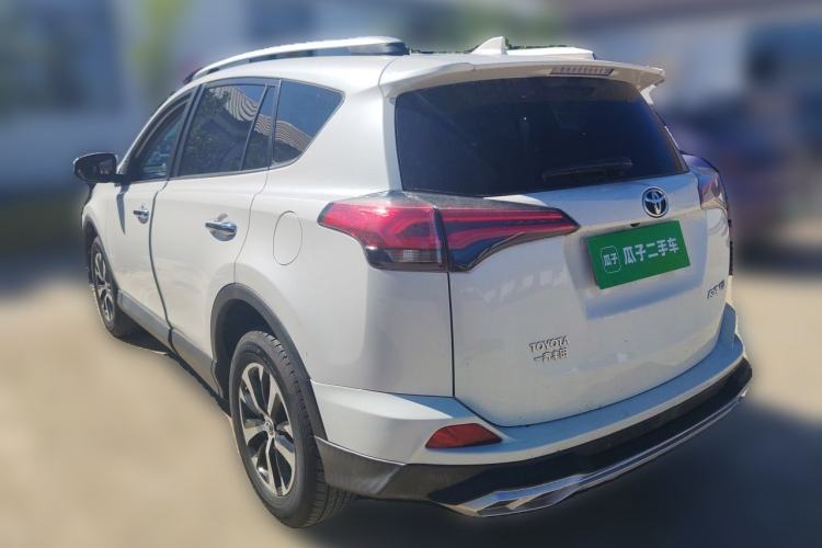 Used Toyota RAV4 2016 2.0L CVT Two-Wheel Drive Fashion Edition China V Standard Rear Left 45 Deg