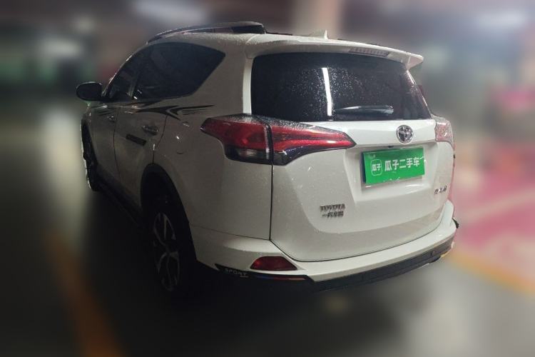 Used Toyota RAV4 2016 2.0L CVT Two-Wheel Drive Comfort Edition China V Standard Rear Left 45 Deg