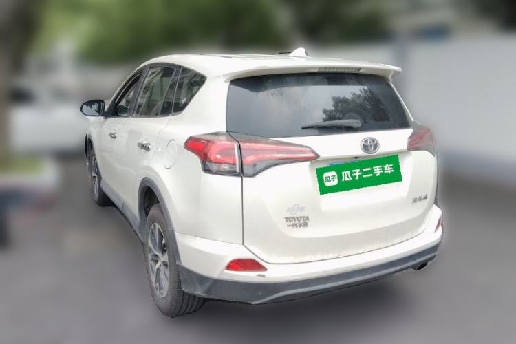 Used Toyota RAV4 2016 2.0L CVT Two-Wheel Drive Fashion Edition China V Standard Rear Left 45 Deg