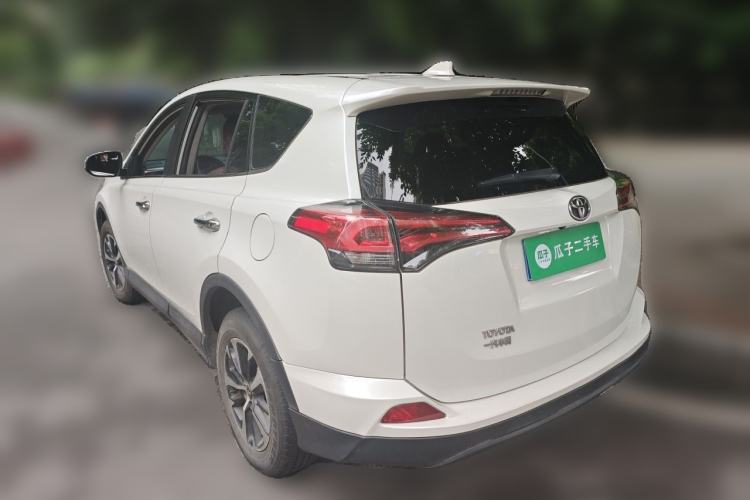 Used Toyota RAV4 2016 2.0L CVT Two-Wheel Drive Fashion Edition China V Standard Rear Left 45 Deg