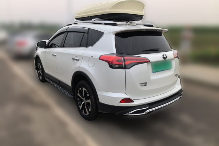 Used Toyota RAV4 2016 2.0L CVT 4x4 New Edition China V Standard Rear Left 45 Deg