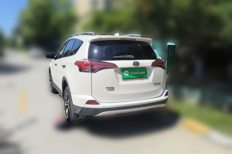 Used Toyota RAV4 2016 2.0L CVT Two-Wheel Drive Smart Edition China V Standard Rear Left 45 Deg