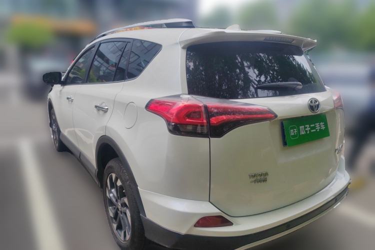 Used Toyota RAV4 2016 2.5L Automatic 4x4 Elite Edition Rear Left 45 Deg
