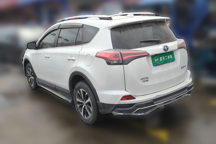 Used Toyota RAV4 2016 2.0L CVT Two-Wheel Drive Urban Edition China V Standard Rear Left 45 Deg
