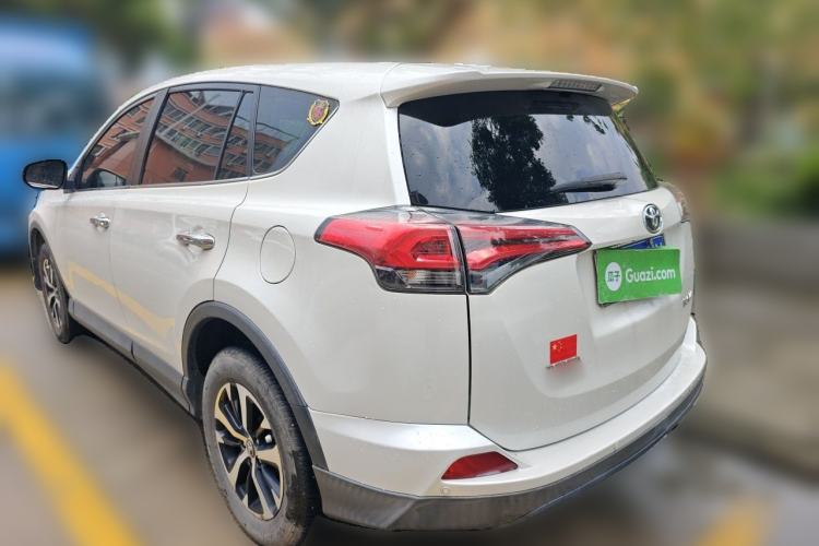 Used Toyota RAV4 2016 2.0L CVT Two-Wheel Drive Fashion Edition China V Standard Rear Left 45 Deg