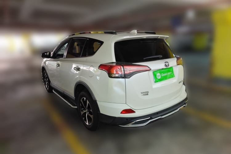 Used Toyota RAV4 2016 2.0L CVT Two-Wheel Drive Fashion Edition China V Standard Rear Left 45 Deg