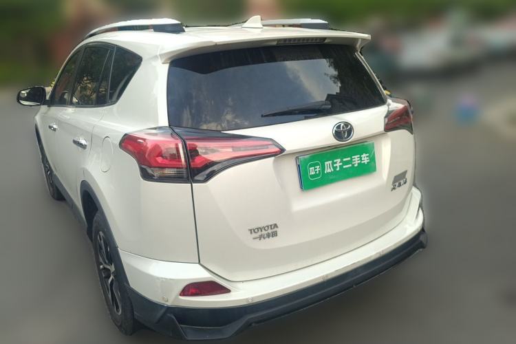 Used Toyota RAV4 2016 2.0L CVT Two-Wheel Drive Fashion Edition China V Standard Rear Left 45 Deg