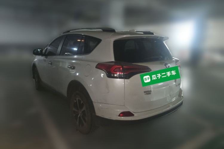 Used Toyota RAV4 2016 2.0L CVT Two-Wheel Drive Fashion Edition China V Standard Rear Left 45 Deg