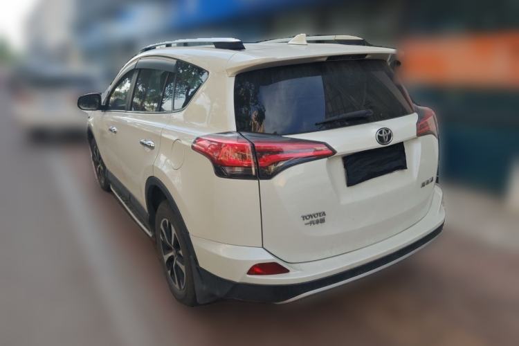 Used Toyota RAV4 2016 2.0L CVT Two-Wheel Drive Smart Edition China V Standard Rear Left 45 Deg