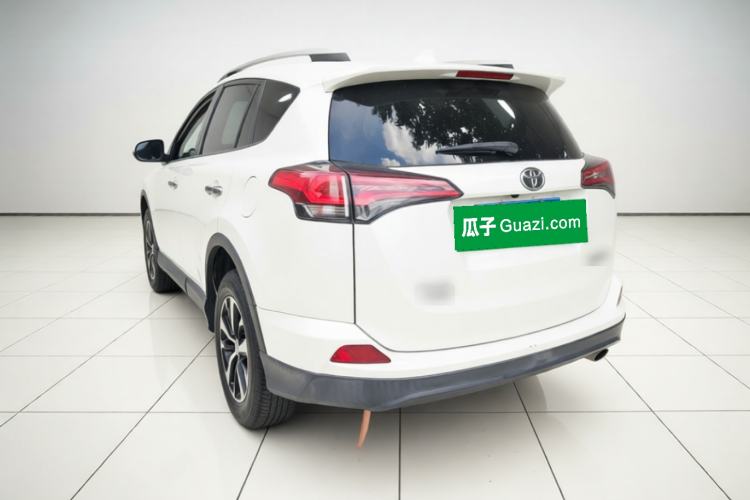 Used Toyota RAV4 2016 2.0L CVT Two-Wheel Drive Fashion Edition China V Standard Rear Left 45 Deg