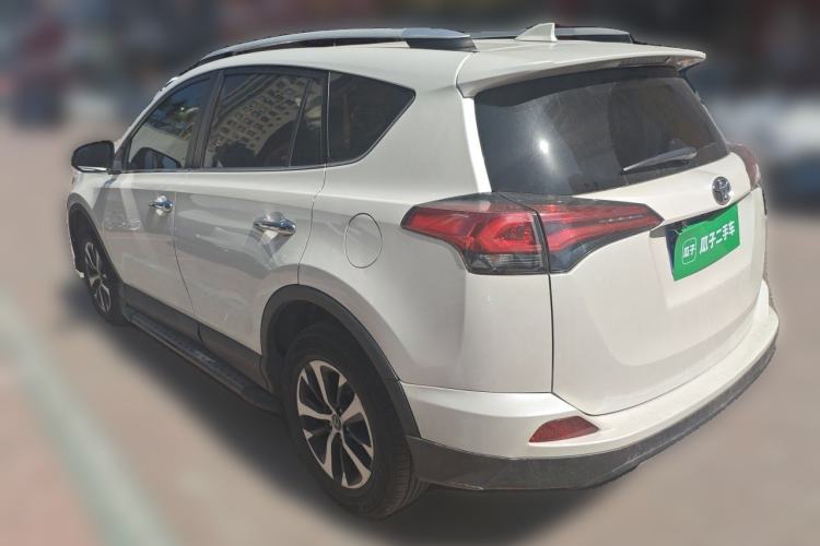 Used Toyota RAV4 2016 2.0L CVT Two-Wheel Drive Fashion Edition China V Standard Rear Left 45 Deg