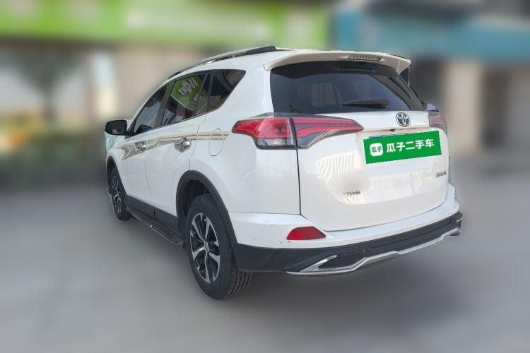 Used Toyota RAV4 2016 2.0L CVT Two-Wheel Drive Fashion Edition China V Standard Rear Left 45 Deg