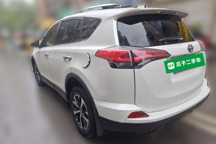 Used Toyota RAV4 2016 2.0L CVT Two-Wheel Drive Fashion Edition China V Standard Rear Left 45 Deg
