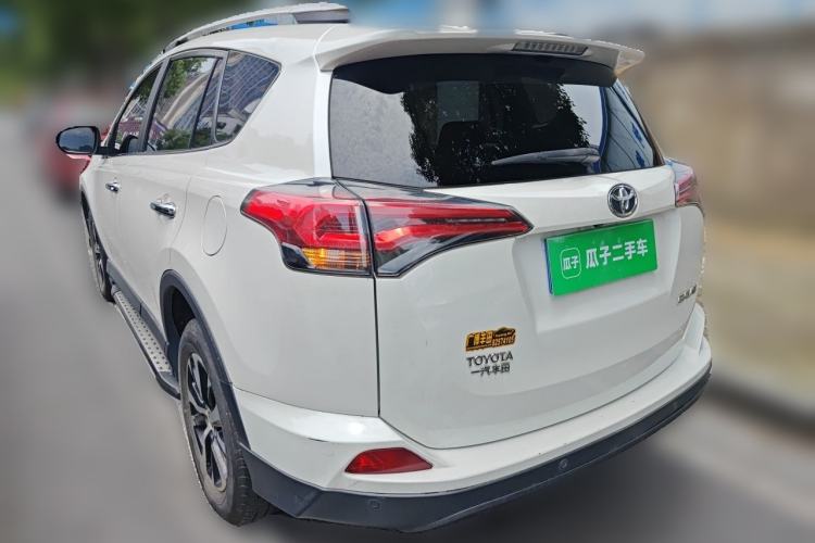 Used Toyota RAV4 2016 2.0L CVT Two-Wheel Drive Fashion Edition China V Standard Rear Left 45 Deg