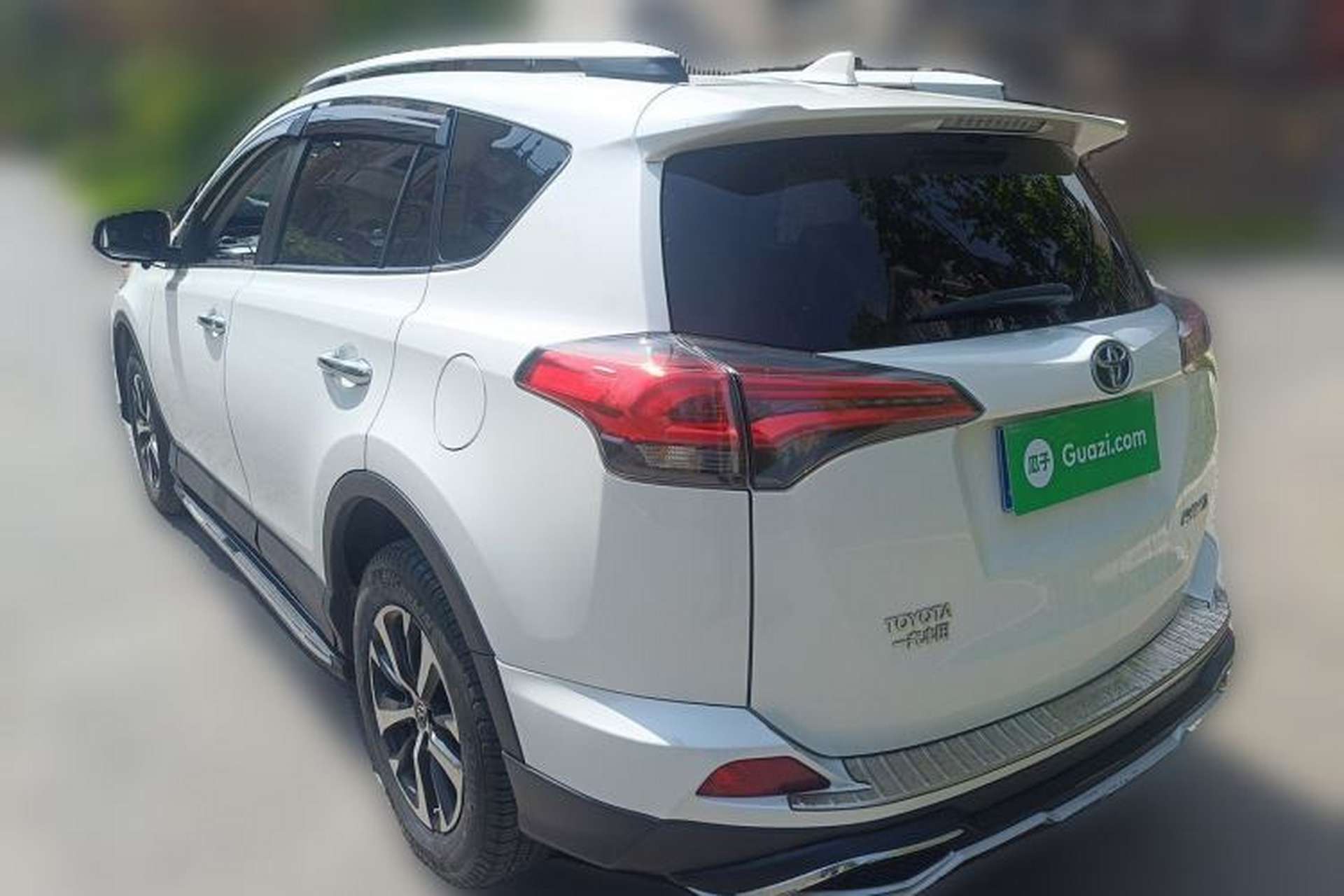 Used Toyota RAV4 2016 2.0L CVT Two-Wheel Drive Fashion Edition China V Standard Rear Left 45 Deg