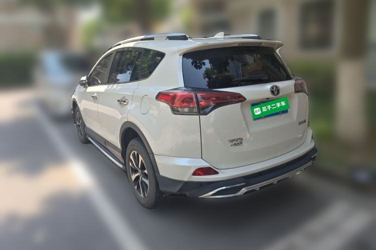 Used Toyota RAV4 2016 2.0L CVT Two-Wheel Drive Fashion Edition China V Standard Rear Left 45 Deg