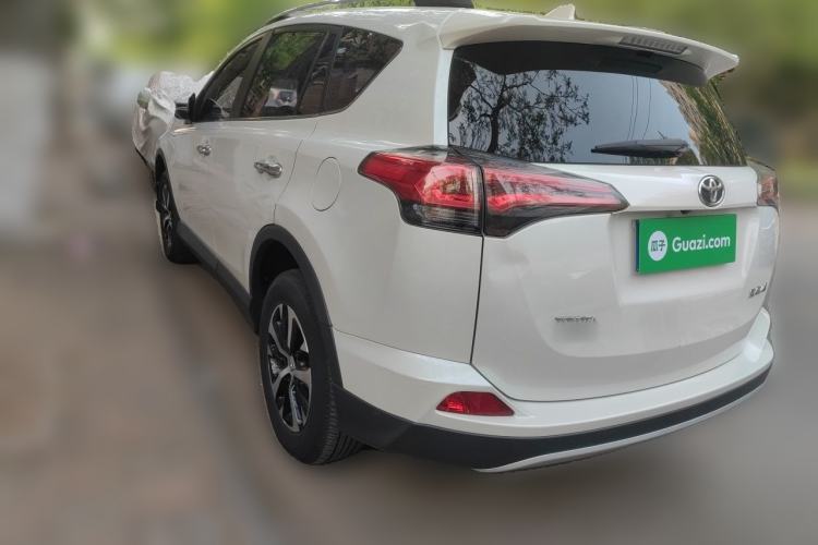 Used Toyota RAV4 2016 2.0L CVT Two-Wheel Drive Smart Edition China V Standard Rear Left 45 Deg