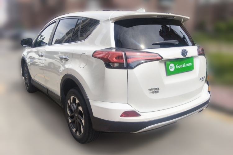 Used Toyota RAV4 2016 2.5L Automatic 4x4 Elite Edition Rear Left 45 Deg