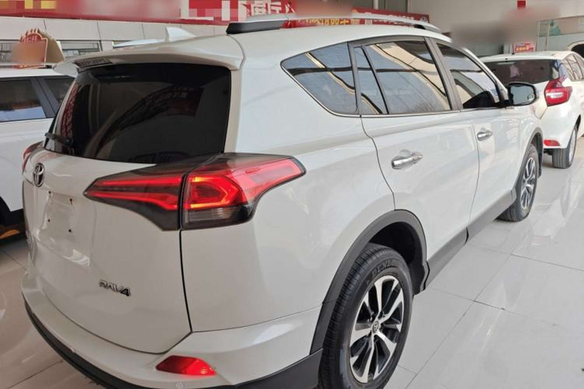 Used Toyota RAV4 2016 2.0L CVT Two-Wheel Drive Comfort Edition China V Standard Rear Right 45 Deg