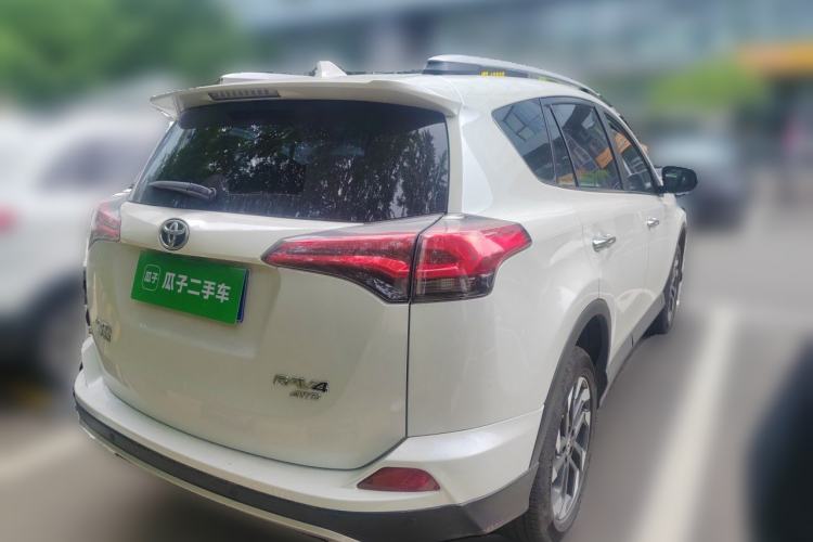 Used Toyota RAV4 2016 2.5L Automatic 4x4 Elite Edition Rear Right 45 Deg