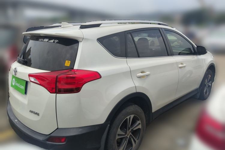 Used Toyota RAV4 2016 2.0L CVT Two-Wheel Drive Fashion Edition China V Standard Rear Right 45 Deg